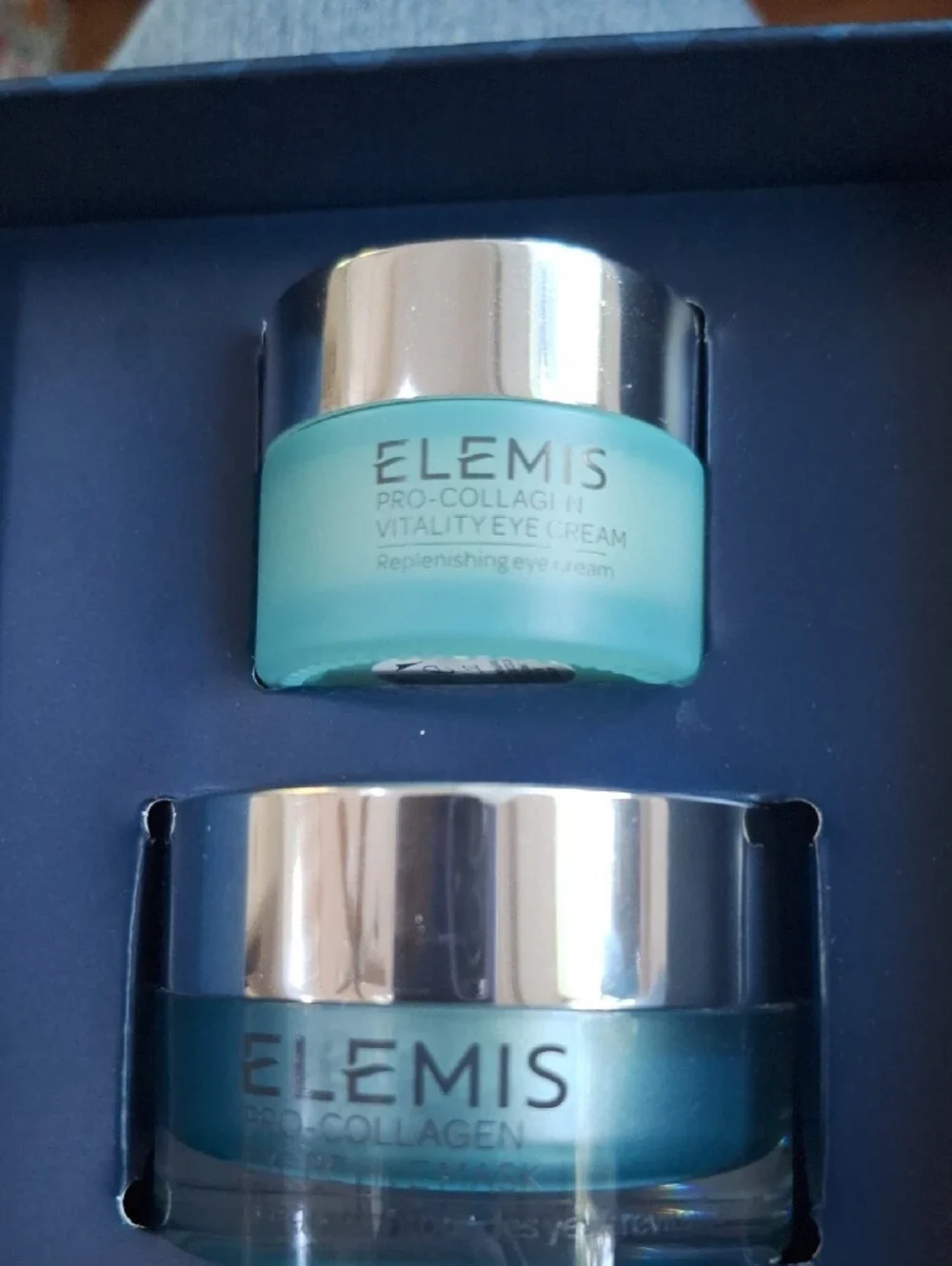 ELEMIS Pro-Collagen Eye Revive Mask & Vitality Eye Cream - Turquoise and White